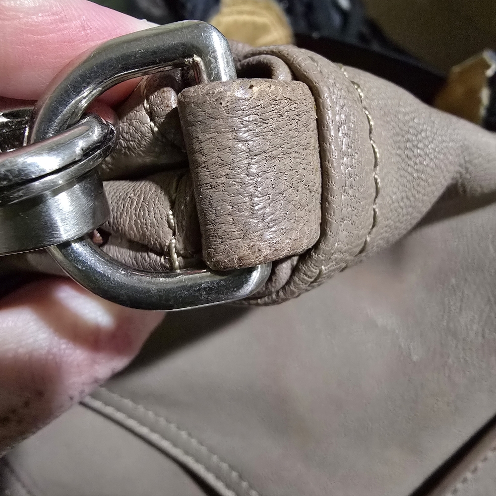 Sondra Roberts Taupe Shoulder Bag - Picture 15 of 16